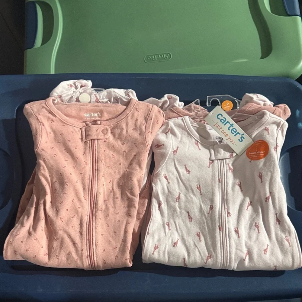 BUNDLE: 4 Piece Set of Carters 2way zipper for girls